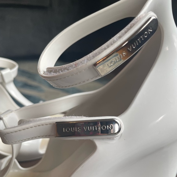 Louis Vuitton white wedge sandals - Picture 4 of 9